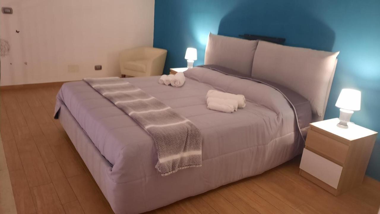 White Home Quartieri Spagnoli Napoli Exterior foto