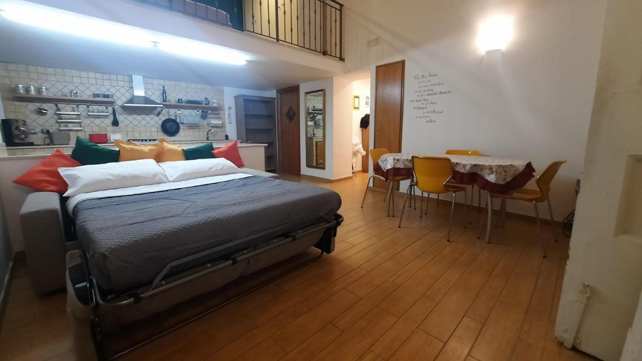 White Home Quartieri Spagnoli Napoli Exterior foto