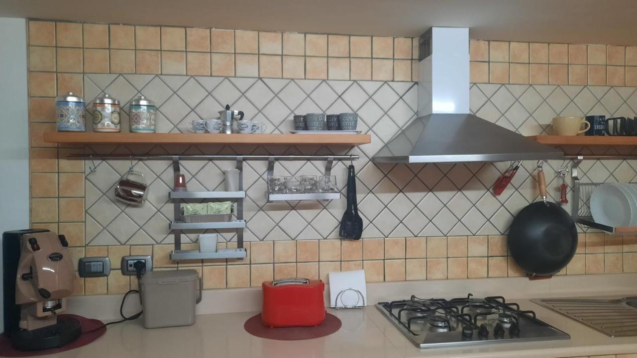 White Home Quartieri Spagnoli Napoli Exterior foto