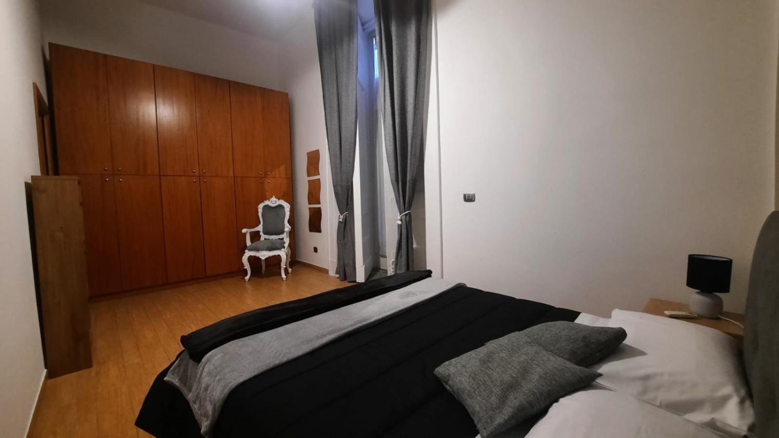 White Home Quartieri Spagnoli Napoli Exterior foto