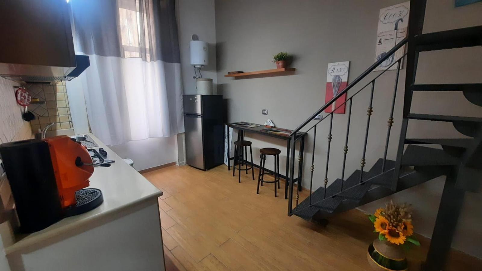 White Home Quartieri Spagnoli Napoli Exterior foto